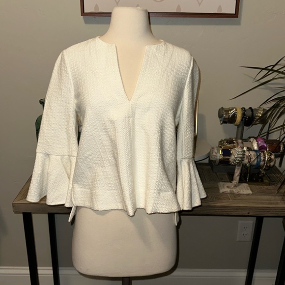 BCBGMaxAzria Tops - BCBGMaxAzria Valari Top Off White EUC